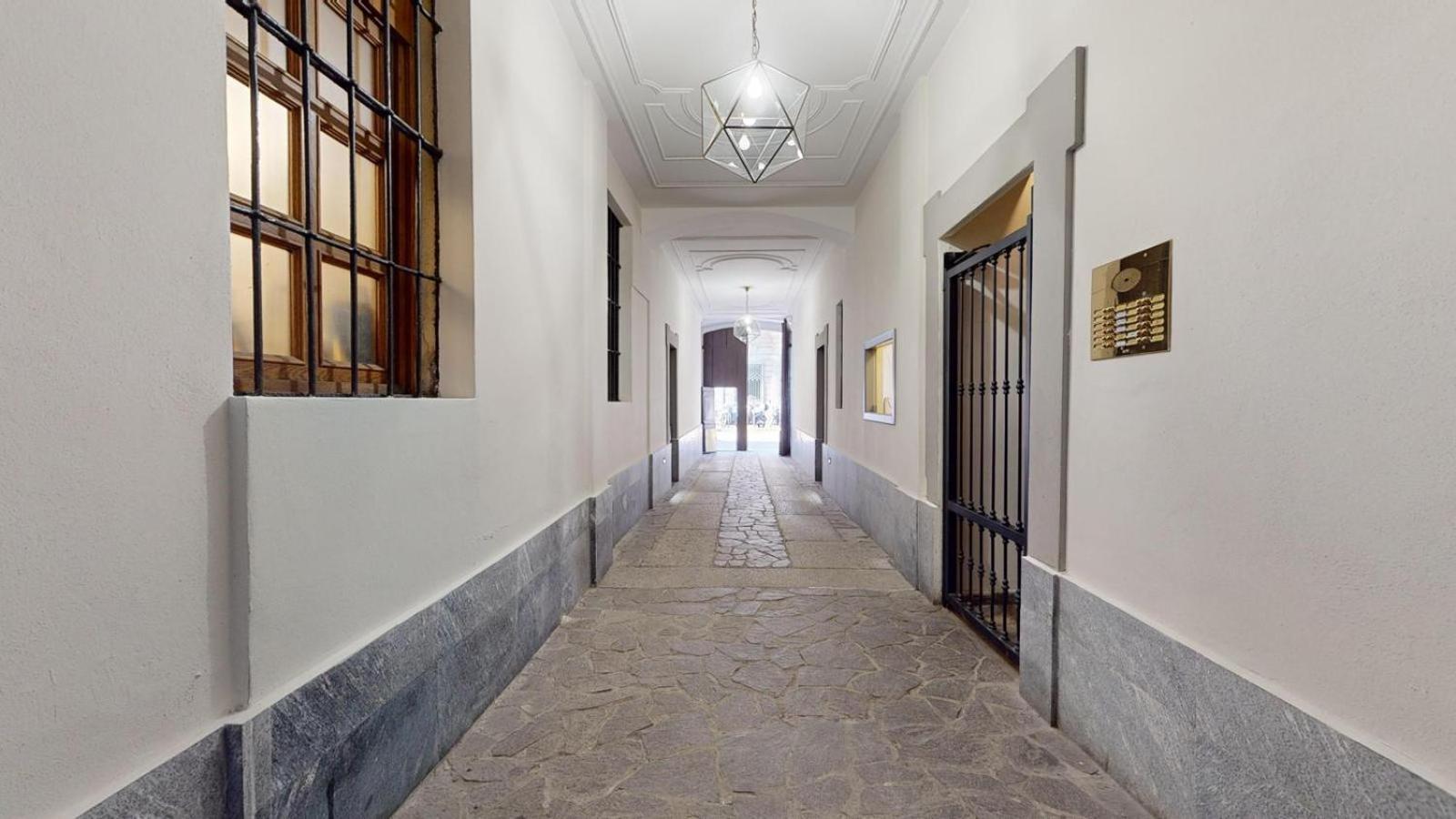 Guest House Duomo Milano Exterior photo